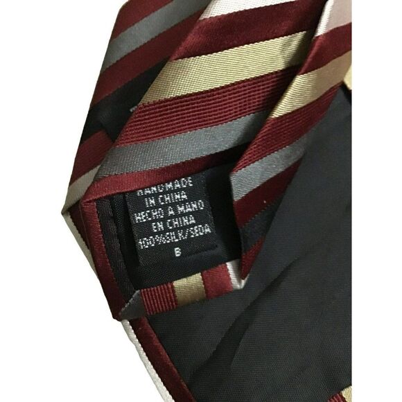 5/$10 Van Heusen Red Cream 100% Silk Tie 60-inch - Picture 5 of 6